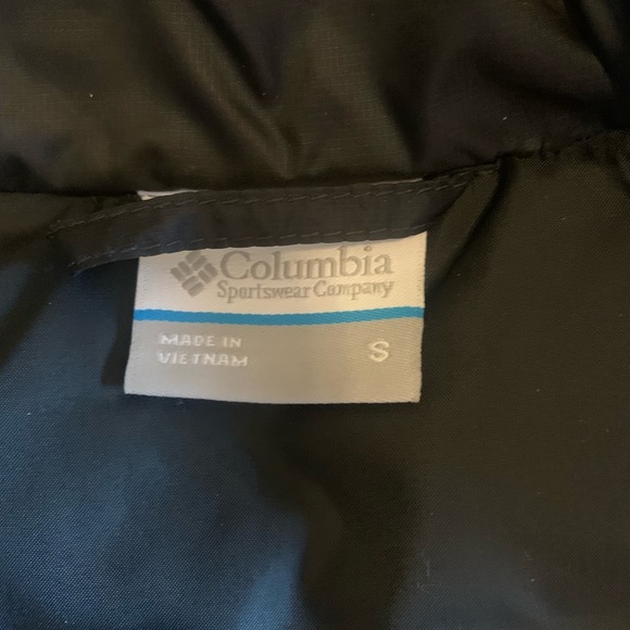 Columbia vest size small - Picture 3 of 9